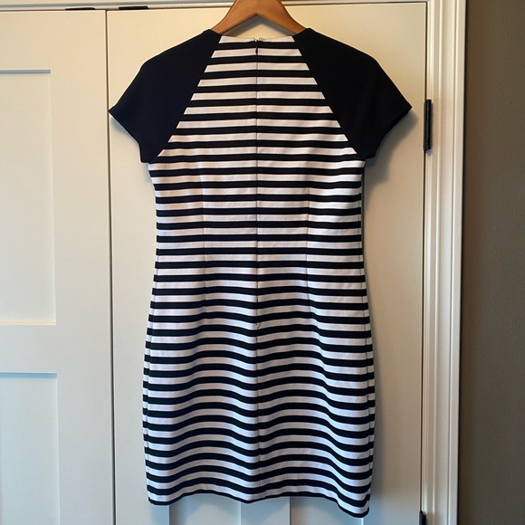 Michael Kors white and black dress with the zipper accents - Picture 3 of 5